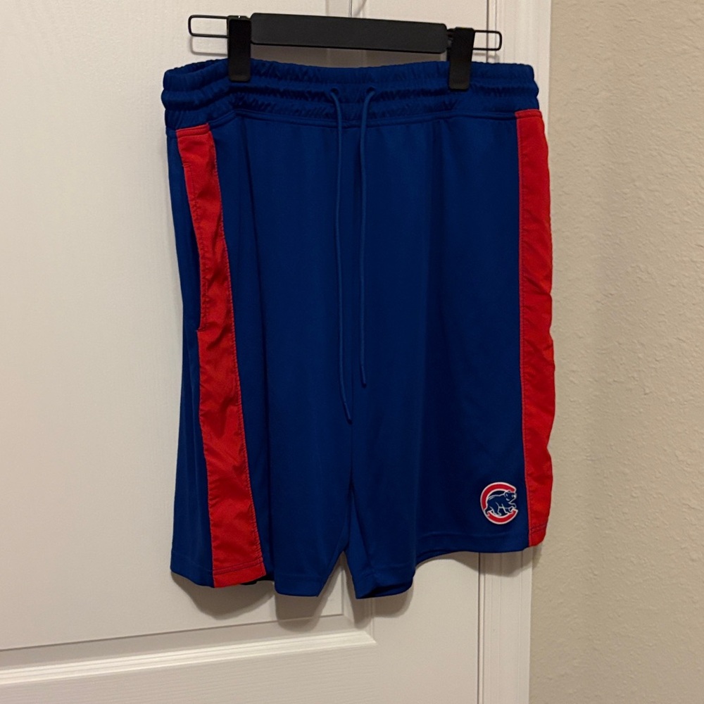 Fanatics Blue Athletic Shorts with Red Side Panels - Chicago Cubs
